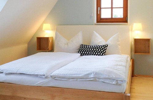 Altendorf Apartment | Apartment No. 6, 2 bedrooms - Altendorfer Vorwerk - holiday apartments