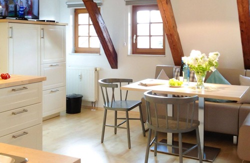 Altendorf Apartment | Apartment No. 6, 2 bedrooms - Altendorfer Vorwerk - holiday apartments