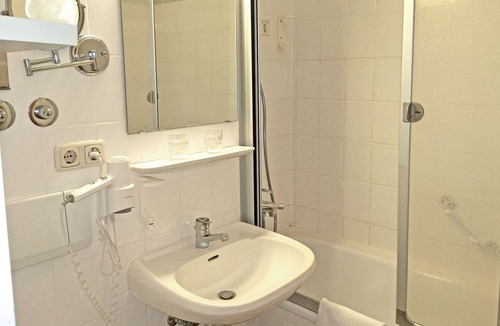 Hohenaschau im Chiemgau Apartment | Apartment No. 338, living/sleeping area, without a balcony on the top floor