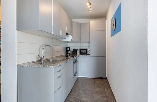 Wahlwies Apartment | Apartment 'Obersee' with Lake View, Shared Garden and Wi-Fi