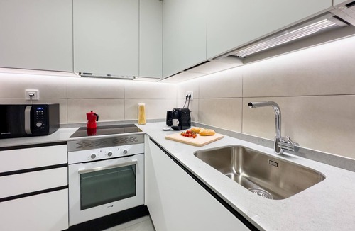 Arapiles Apartment | Apartment + Office room in Chamberí, Madrid