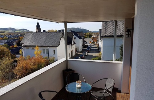 Olsberg Apartment | Apartment "Olsberg View Whg. B" with Mountain View, Shared Garden and Wi-Fi
