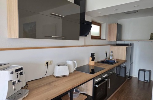 Heideck Apartment | Apartment on the mountain Schloßberg with beautiful view Pet friendly