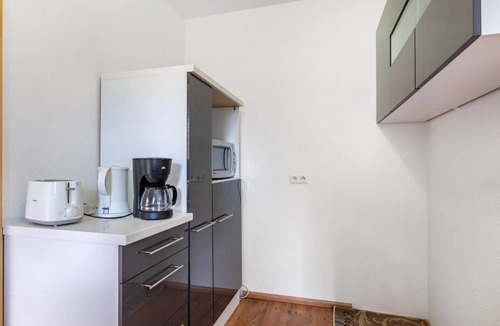 Gschwend Apartment | Apartment "Oskar" with Private Terrace, Garden, and Wi-Fi