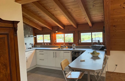 Waldbeuren Apartment | Apartment "Panorama View in the Lake Constance Area" with Balcony and Wi-Fi