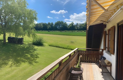 Waldbeuren Apartment | Apartment "Panorama View in the Lake Constance Area" with Balcony and Wi-Fi