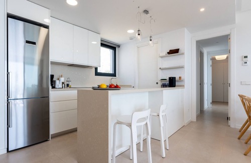 Fuengirola Apartment | Apartment "Penthouse Middel Views" with Pool & Wi-Fi