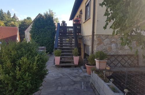 Markt Einersheim Apartment | Apartment 'Reblaus' with Private Terrace and Wi-Fi