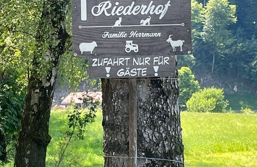 Flintsbach A. Inn Apartment | Apartment Riederhof 130 square meters, 3 bedrooms for up to 10 pers