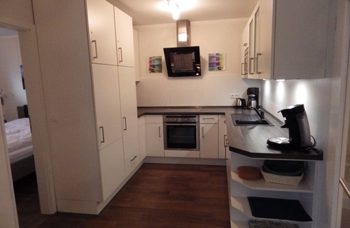 Seebad Bansin Condo | Apartment Schloonblick, central, 300 m beach, free WiFi, gas fireplace, 2 balconies