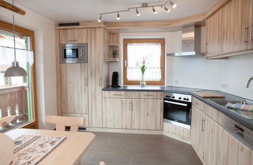 Osterreinen Apartment | Apartment, shower, toilet, 1 bed room