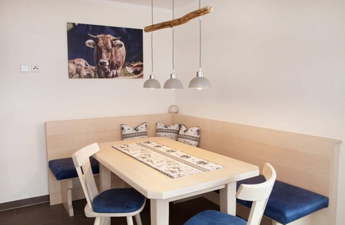 Osterreinen Apartment | Apartment, shower, toilet, 1 bed room