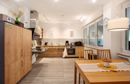 Neheim Apartment | Apartment "Stadt Land Fluss Plus" with Private Terrace and Wi-Fi