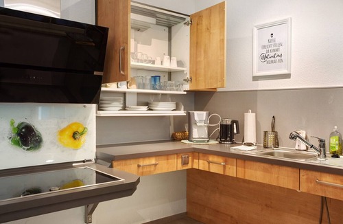 Neheim Apartment | Apartment "Stadt Land Fluss Plus" with Private Terrace and Wi-Fi