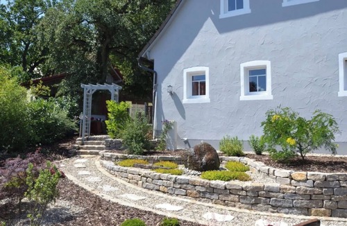 Waischenfeld Apartment | Apartment 'Stub'n Rettl' with Shared Terrace, Shared Garden and Wi-Fi