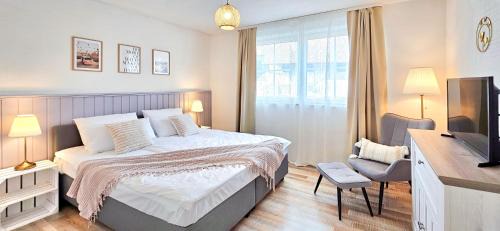 Griessen Apartment | Apartment Südwind - Beautiful premium apartment with 2 bedrooms near Rhine Falls & Zurich Airport in Klettgau