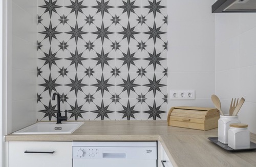 Brena y Marismas de Barbate Natural Park Apartment | Apartment 'Suite 2 In Natural Park' with Shared Pool, Wi-Fi and Air Conditioning