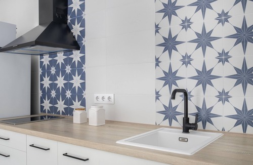 Brena y Marismas de Barbate Natural Park Apartment | Apartment 'Suite 3 In Natural Park' with Shared Pool, Wi-Fi and Air Conditioning