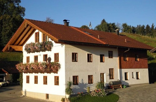 Uebersee Apartment | Apartment up to 4 pers., 59sqm, 2 sep. Sleeping, balcony
