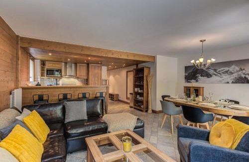 Chamonix City Centre Apartment | Apartment Villa Vallet 1, Alpes Agency, Chamonix Old Town, Sleeps 6