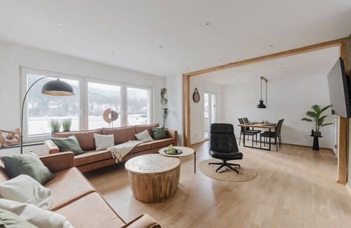 Saalhausen Apartment | Apartment 'Waldzauber' with Balcony and Wi-Fi