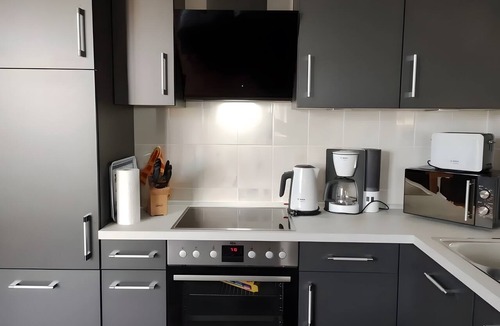 Mellenthin Apartment | Apartment 'WE2 Wasserblick' with Sea View, Balcony and Wi-Fi