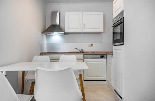 Putbus Apartment | Apartment 'Whg 1.6 EG Rechts Hinten' with Private Terrace and Wi-Fi