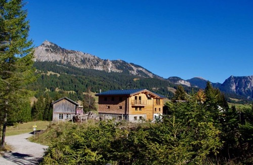 Tannheim Apartment | Apartment with 125sqm, 3 bedrooms, max. 8 persons