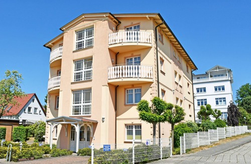 Sellin Villa | Apartment with balcony Esprit 1 - Villa Vitalis - Apartments and Wellness on