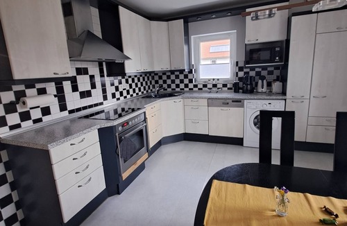 Windach Apartment | Apartment with large balcony, approx. 2 km west of the lake shore in a quiet location