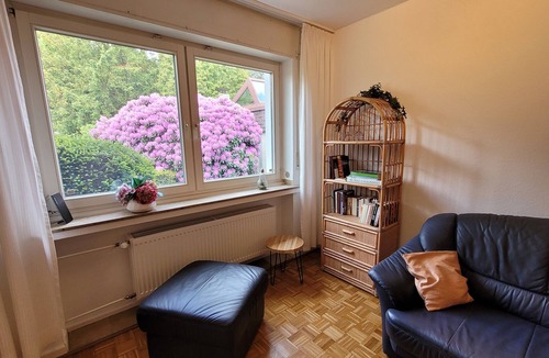 Hillerheide Apartment | Apartment with separate entrance and garden view