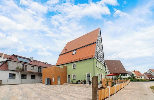 Spalt Apartment | Apartment with terrace "Blumentraum"