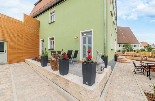 Spalt Apartment | Apartment with terrace "Blumentraum"