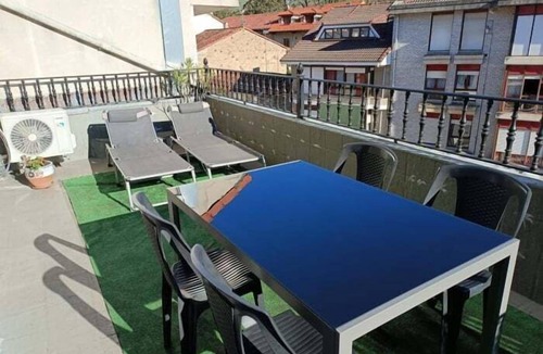 Selaya Apartment | Apartment with terrace in the Valles Pasiegos