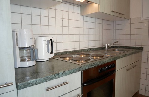 Dargen Apartment | Apartment with terrace - Schwalbenhof Görke, quiet location, balcony or terrace