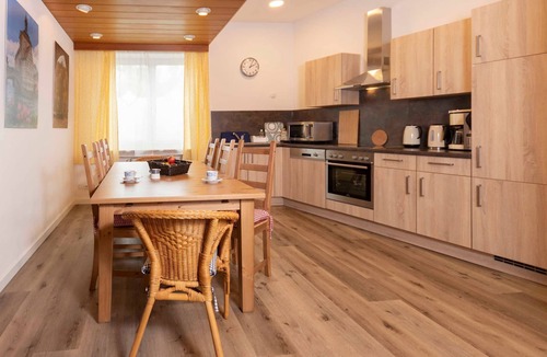 Graefenberg Apartment | Apartment XL (4-8 pers./ from 2 nights) - Apartment-Haus Gundelfinger