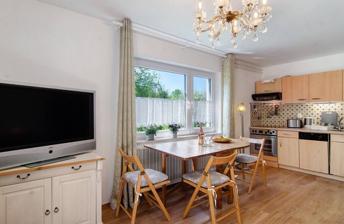 Stockach Apartment | Apartment 'Zizi' with Mountain View, Private Terrace and Wi-Fi