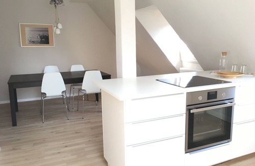 Mitte Apartment | Apartments Thommen Lohengrinstraße - 3-Zi Lohengrinstr.