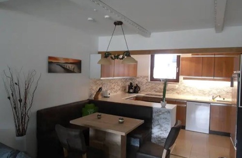 Fuessen Apartment | App 1/5 - Modern Eingerichtete Fewo für 2-4 P. mit Haustier - Ferienappartements Weissensee