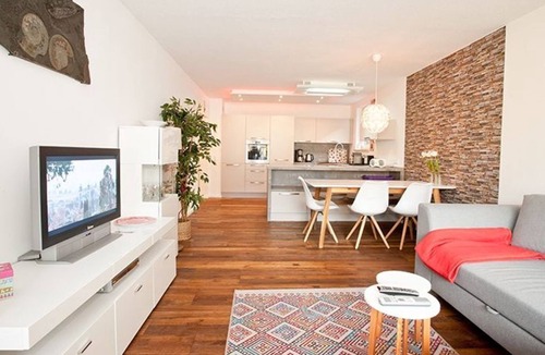 Schwarzenbach Apartment | App 1/6 - Moderne Fewo für bis 5 P. m. Balkonen + Bergblick - Ferienappartements Weissensee