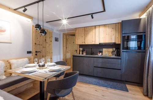 Ellmau Apartment | App 4: 1 bedroom & 1 living room - apartment house Bambi
