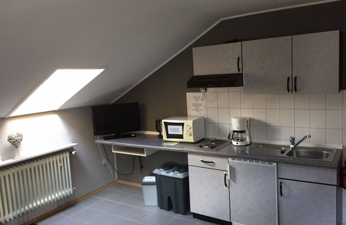 Bad Alexandersbad Apartment | Appartement (50qm) mit buchbarer Verpflegung in ländlicher Gegend