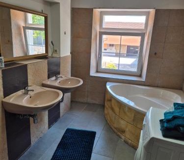 Aurach Apartment | Appartement Aurach A6