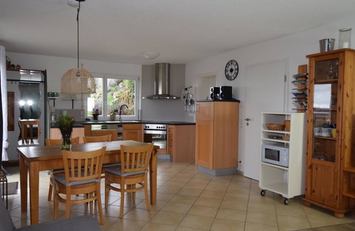 Salem Apartment | Appartement in Beuren mit Terrasse und Grill by Interhome
