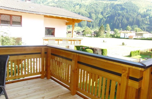 Bichlbach Condo | Appartements Wacker - Family-run apartments with stunning mountain views