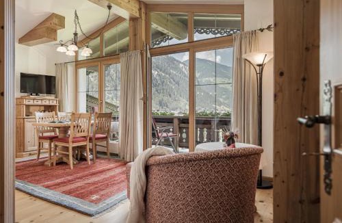 Mayrhofen Apartment | Apparthotel "Landhaus Veronika"