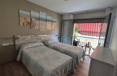 Viladecans Apartment | Apto Ático, Airport, Port Crucero y Playas a 5 Kilometros