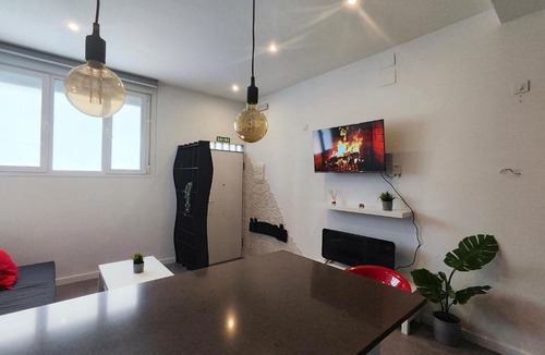 Pueblo Nuevo Apartment | Apto Centro Aeropuerto Feria Wizink