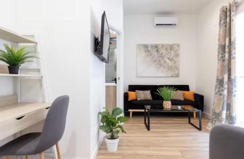 Quintana Apartment | AR Ventas, 2 Hab, 2 Baños, Moderno bien Comunicado con Todo Cerca