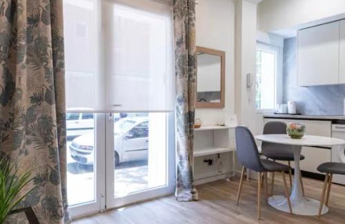 Quintana Apartment | AR Ventas, 2 Hab, 2 Baños, Moderno bien Comunicado con Todo Cerca